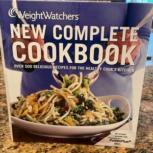 Weight Watchers WW New Complete Cookbook Binder - 2011 version